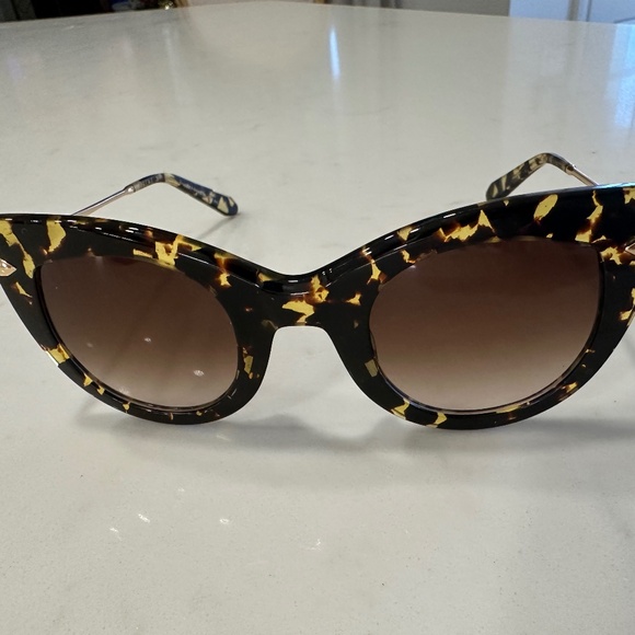 KREWE Accessories - Krewe Leveau Sunglasses